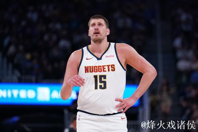 约基奇第11次90%+真实命中率砍下30+，超越杜兰特升至第三